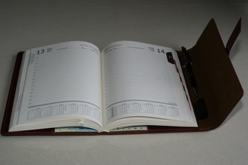 Kalendarz 2025 i długopis + Twój GRAWER z logo prezent od Firmy