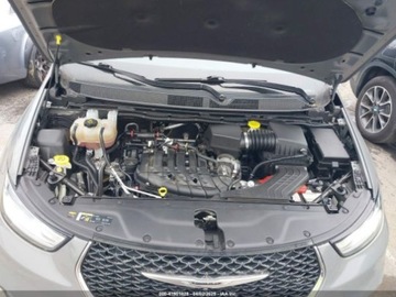 Chrysler Pacifica II 2022 Chrysler Pacifica Touring L 2022 3.6l 3.6 Benzyna 287KM, zdjęcie 8