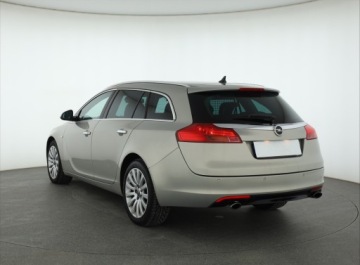 Opel Insignia I Sports Tourer 2.0 CDTI ECOTEC 160KM 2009 Opel Insignia 2.0 CDTI, Klima, Klimatronic,ALU, zdjęcie 3
