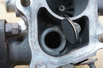 MITSUBISHI PAJERO III ТУРБОКОМПЕНСАТОР TURBINE TURBO 3.2 DID 00-06