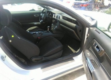 Ford Mustang VI 2020 Ford Mustang 2020, 2.3L, PREMIUM, po gradobiciu, zdjęcie 5