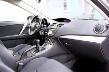 Mazda 3 II Hatchback 1.6 MZR 105KM 2010 Mazda 3 1.6 105PS/Klimatronic/ Parktronic, zdjęcie 8