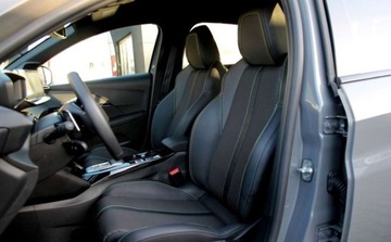 Peugeot 208 II Hatchback Facelifting 1.2 Hybrid 136KM 2025 Peugeot 208 1.2 mHEV GT SS e-DCS6 145KM 2025 SalonPL Gwarncja od RiA, zdjęcie 17