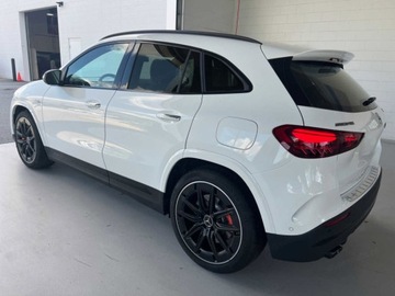 Mercedes GLA II Off-roader AMG Facelifting 2.0 35 306KM 2025 MERCEDES-BENZ GLA AMG 35 4-Matic Suv 2.0 (306KM) 2025, zdjęcie 3