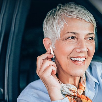 РОК| АВТОМОБИЛЬНОЕ ЗАРЯДНОЕ УСТРОЙСТВО QC 3.0 + НАУШНИКИ BLUETOOTH ДЛЯ АВТОМОБИЛЯ