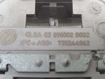 LAMPA OSVĚTLENÍ KABINY 735244962 FIAT PANDA III 12R