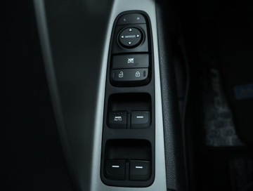 Kia Niro I Crossover Facelifting 1.6 GDi Hybrid 141KM 2020 Kia Niro Hybrid, Salon Polska, Serwis ASO, zdjęcie 20