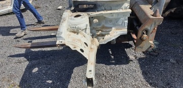 MERCEDES B CLASA W246 ČTVRTKA PŘEDNÍ LEVÝ LEVNĚ