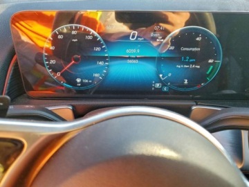 Mercedes GLB 2023 Mercedes-Benz GLB 250 2023 2.0 Benzyna 221KM, zdjęcie 9