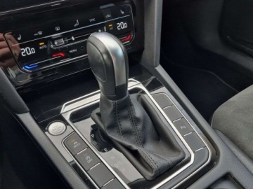 Volkswagen Arteon Fastback Facelifting 2.0 TDI SCR 150KM 2021 Volkswagen Arteon Shooting Brake HAKFaktura VAT Grzana kanapa Full LED Vir, zdjęcie 21