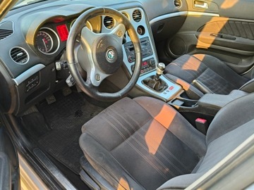 Alfa Romeo 159 Sportwagon 2.4 JTDM 20v 200KM 2006 Alfa Romeo 159 1.9 jtdm 150KM Manual 2006 kombi, zdjęcie 15