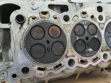 HLAVA MOTORU CITROEN C5 III X7 2.7 V6 HDI