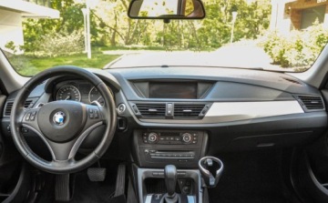 BMW X1 E84 Crossover xDrive23d 204KM 2011 BMW X1 25xd (204KM) Automat xDrive Skory 2.0 Diesel 204KM, zdjęcie 10
