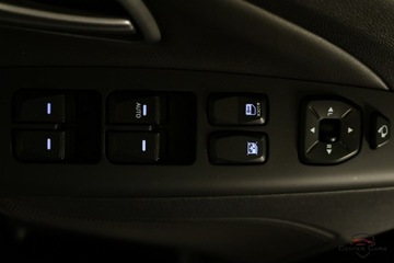 Hyundai ix35 SUV Facelifting 1.6 GDI 135KM 2015 Hyundai ix35 1.6 GDI Navi Climatronic Kamera Pol Skora 4xPodgrz.Fot.Temp.G, zdjęcie 28