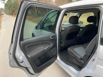 Ford Galaxy III Van 2.0 Duratorq TDCi 140KM 2010 Ford Galaxy Ford Galaxy 2.0 TDCi Ambiente 7-Osob Full Serwis 2.0 Diesel, zdjęcie 26