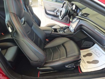 Maserati GranTurismo 2018 Maserati GranTurismo Sport Coupe 2018 4.7 Benzyna 454KM, zdjęcie 6