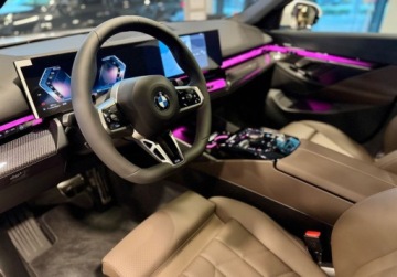 BMW Seria 5 G90-91 Sedan 2.0 20i 208KM 2025 BMW Seria 5 BMW 520i Sedan dostepne od reki 2.0 Hybryda 208KM, zdjęcie 9