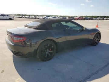 Maserati GranTurismo 2015 Maserati GranTurismo S 2015 4.7l od ubezpieczalni 4.7 Benzyna 454KM, zdjęcie 3