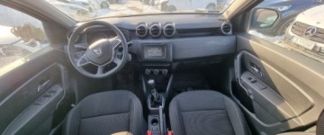 Dacia Duster I 2016 Dacia Duster 2016r, 1.6 Benzyna. Uszkodzony tyl i lekko prawy przod. Jezdzi, zdjęcie 5