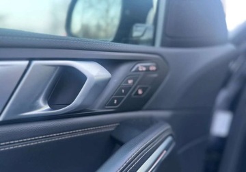 BMW X6 G06 SUV 3.0 40d 340KM 2021 BMW X6 40d xDrive M Sport Dealer BMW Bonkowscy Gorzow Wlkp. 3.0 Diesel, zdjęcie 8