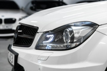 Mercedes Klasa C W205 2013 Mercedes C 63 AMG Performance Edition 1 of 20., zdjęcie 13