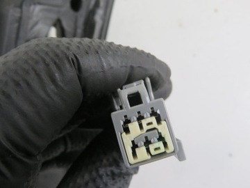 ЗЕРКАЛО ПРАВОЕ FORD FOCUS MK2 II 212876100 F3