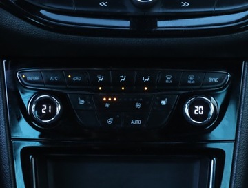 Opel Astra J GTC 1.6 Turbo ECOTEC 200KM 2018 Opel Astra 1.6 T, Salon Polska, Serwis ASO, Navi, zdjęcie 15