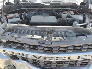 Chevrolet Silverado II 2021 Chevrolet Silverado 2021r., K1500 Custom, od ubezpieczalni 5.3 Benzyna, zdjęcie 10