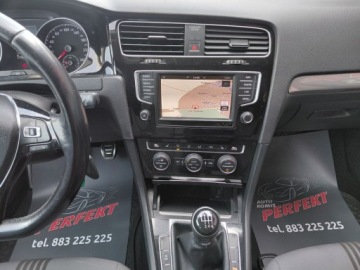 Volkswagen Golf VII Hatchback 3d 2.0 TDI BlueMotion Technology 150KM 2016 Volkswagen Golf Allstar Navi Klimatronik Radar LED 2xPDC 2.0 Diesel 150KM, zdjęcie 18