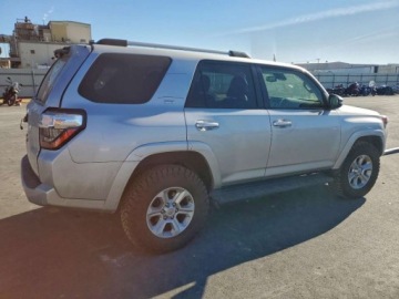 Toyota 2024 Toyota 4-Runner SR5 Premium 2024 4.0 Benzyna 270KM, zdjęcie 3