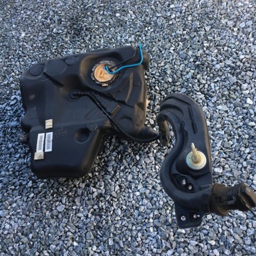 A3 FACELIFT 2009R 2,0 TDI CR KOMPLETNÍ NÁDRŽ PALIVA