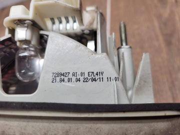 BMW 3 E90 FACELIFT SEDAN 7289427 SVĚTLO LEVÝ ZADNÍ