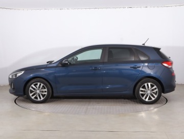 Hyundai i30 III Hatchback 1.4 MPI 100KM 2017 Hyundai i30 1.4 CVVT, Salon Polska, Serwis ASO, zdjęcie 2