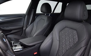 BMW Seria 5 G30-G31 Touring Facelifting 2.0 520d 190KM 2022 BMW Seria 5 BMW 520d xDrive M Pakiet Sportowy, HI FI, Fotel Sportowy 2.0, zdjęcie 11