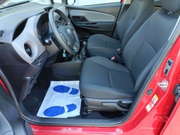 Toyota Yaris III Hatchback 5d Facelifting 2017 1.5 Dual VVT-iE 111KM 2018 Toyota Yaris 1,5-Dual-VVT-iE III (2011-2019) 1,5-D, zdjęcie 9