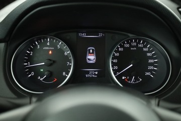 Nissan Qashqai II Crossover 1.6 DIG-T 163KM 2017 Nissan Qashqai 1.6 DIG-T, Salon Polska, zdjęcie 7