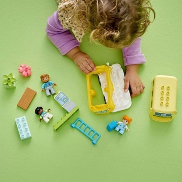 LEGO DUPLO Поездка на автобусе 10988