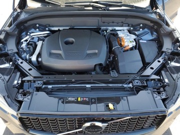 Volvo XC60 II 2024 Volvo XC 60 Plus 2024 2.0l 2.0 Hybryda 247KM, zdjęcie 6