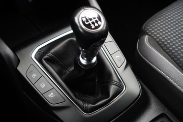 Ford Focus IV Hatchback 1.5 EcoBlue 120KM 2020 Ford Focus Bezwypadek SalonPL Tempomat Czuj park. Klima CarPlayAA FV23, zdjęcie 12