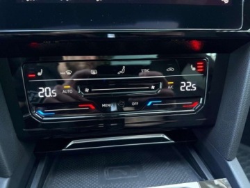 Volkswagen Arteon Shooting Brake R 2.0 TSI 320KM 2023 Volkswagen Arteon Shooting Brake 2.0TSI 320KM R 4X4 DSG Kamera ACC DCC Key, zdjęcie 35