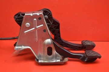 PEDAŁ PEDAŁY SPRZĘGŁO HAMULEC EU SKODA OCTAVIA II