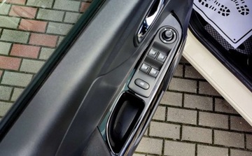 Renault Captur I Crossover 1.2 ENERGY TCe 118KM 2016 Renault Captur Filmik VIDEO Jak Nowy Sam Zobacz NAVI AUTOMAT 1.2 Benzyna, zdjęcie 14