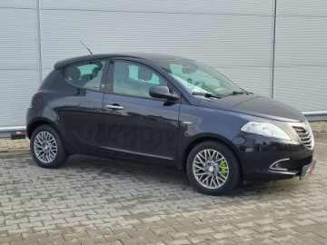 Lancia Ypsilon IV Hatchback 5d 0.9 8v Twin Air 85KM 2012 Lancia Ypsilon Benzyna 85KM, Śliczna,, zdjęcie 1