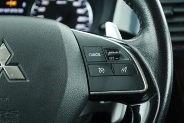 Mitsubishi Outlander III SUV Facelifting 2015 2.0 MIVEC 150KM 2016 Mitsubishi Outlander 2.0, Salon Polska, zdjęcie 18