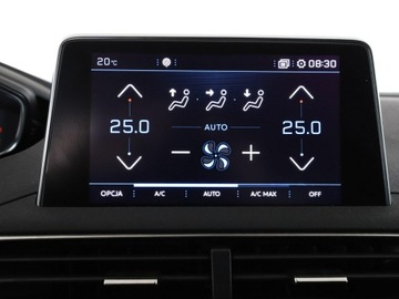 Peugeot 5008 II Crossover 1.2 PureTech 130KM 2020 Peugeot 5008 GT automat skóra 7-osob. virtual, zdjęcie 24
