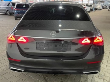 Mercedes Klasa E W214 Sedan 2.0 220d 197KM 2026 E Klasa 220 d 4-Matic AMG 2.0 (197KM) 2026, zdjęcie 2