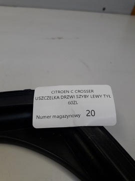 CITROEN C-CROSSER TĚSNĚNÍ DVEŘE OKNO LEVÝ ZADNÍ