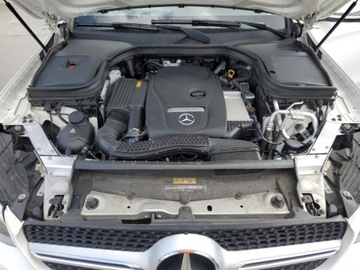 Mercedes GLC C253 2018 Mercedes-Benz GLC 2018 r., 2,0 L GLC COUPE 300 4MATIC 2.0 Benzyna 241KM, zdjęcie 11