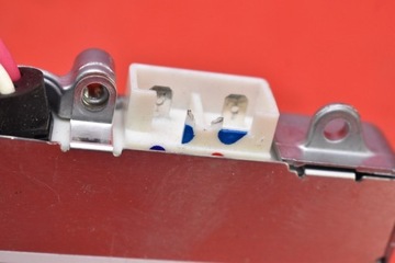 MĚNIČ XENON LEVÝ 85967-05010 TOYOTA AVENSIS T25 05R