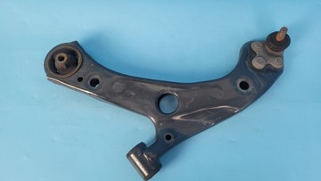 SUZUKI SWACE 1.8 HYBRID 21r ЛЕВЫЙ ПЕРЕДНИЙ РЫЧАГ УПРАВЛЕНИЯ